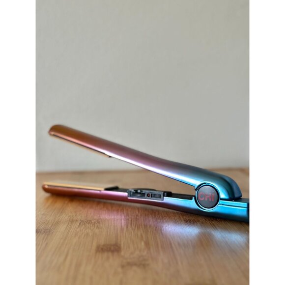 CHI Ceramic Hairstyling Iron 1'' In Sunset Ombre - Picture 1 of 6
